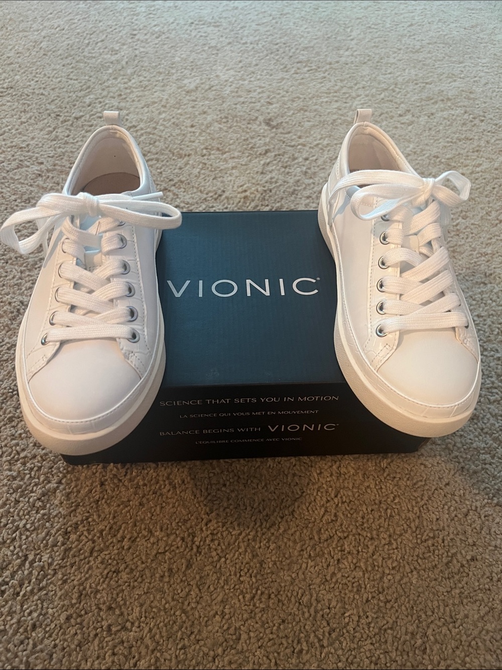 Vionic Winny Women Size 7 Shoes White Leather Lace Low Casual Sneaker NEW